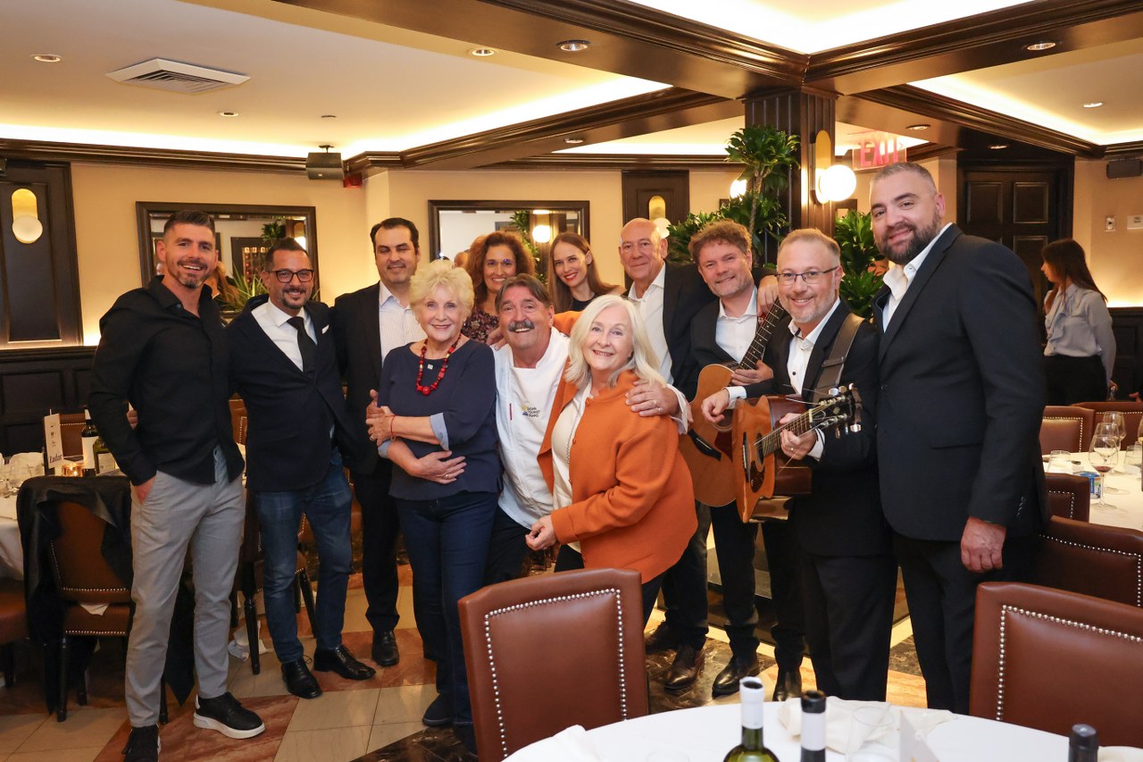 Zadar dinner in Delmonico's Restaurant on Wall Street: Zadar chefs, vintners and olive growers delight journalist and tour operator elite of New York